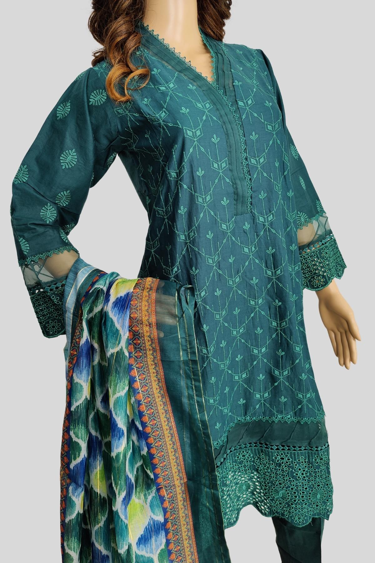 3 Piece Chikan Kaari Suit