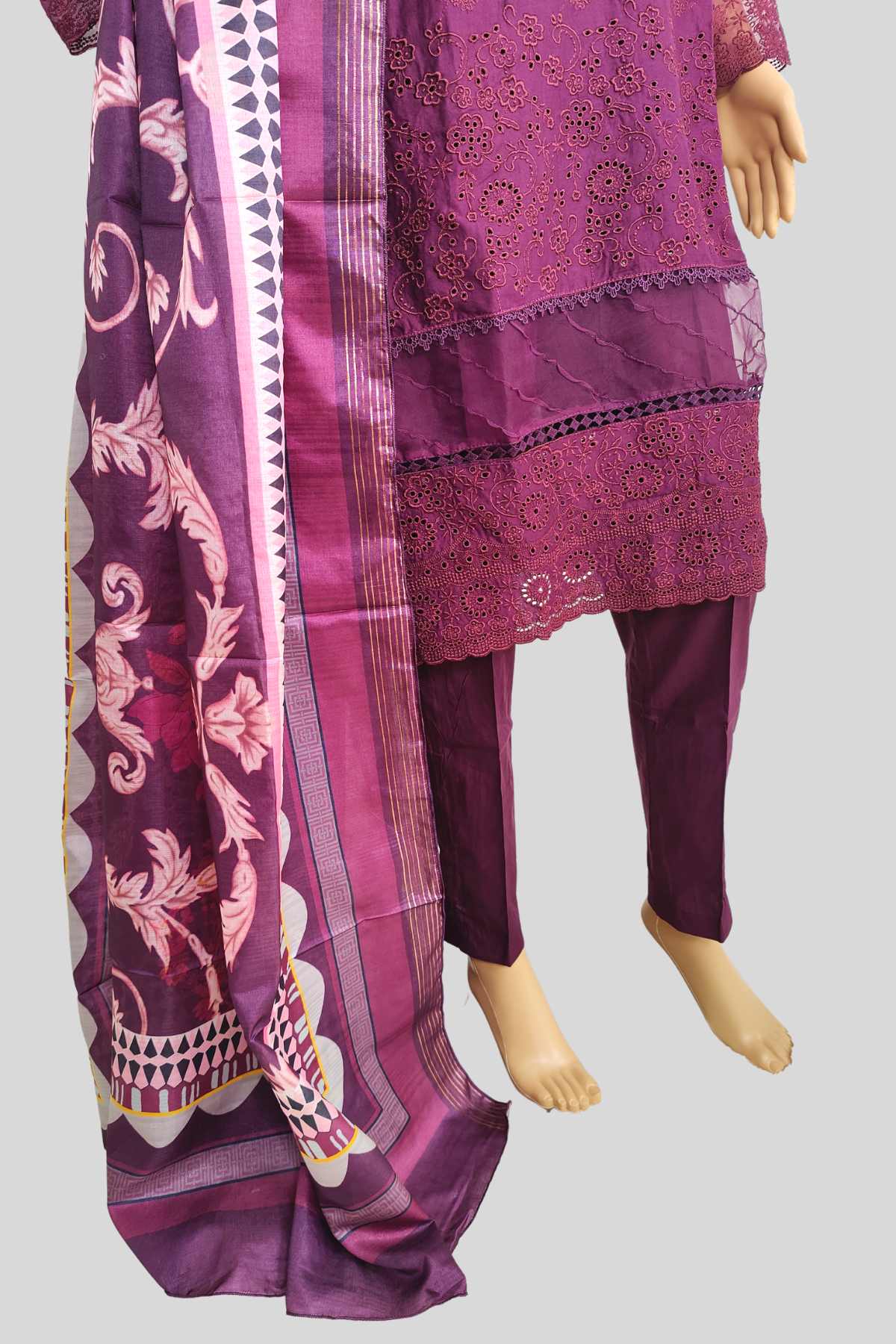 3 Piece Chikan Kari Suit