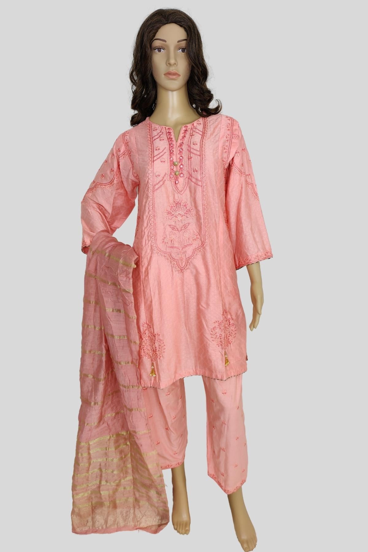 3 Piece Embroidery Lawn/Cotton Suit